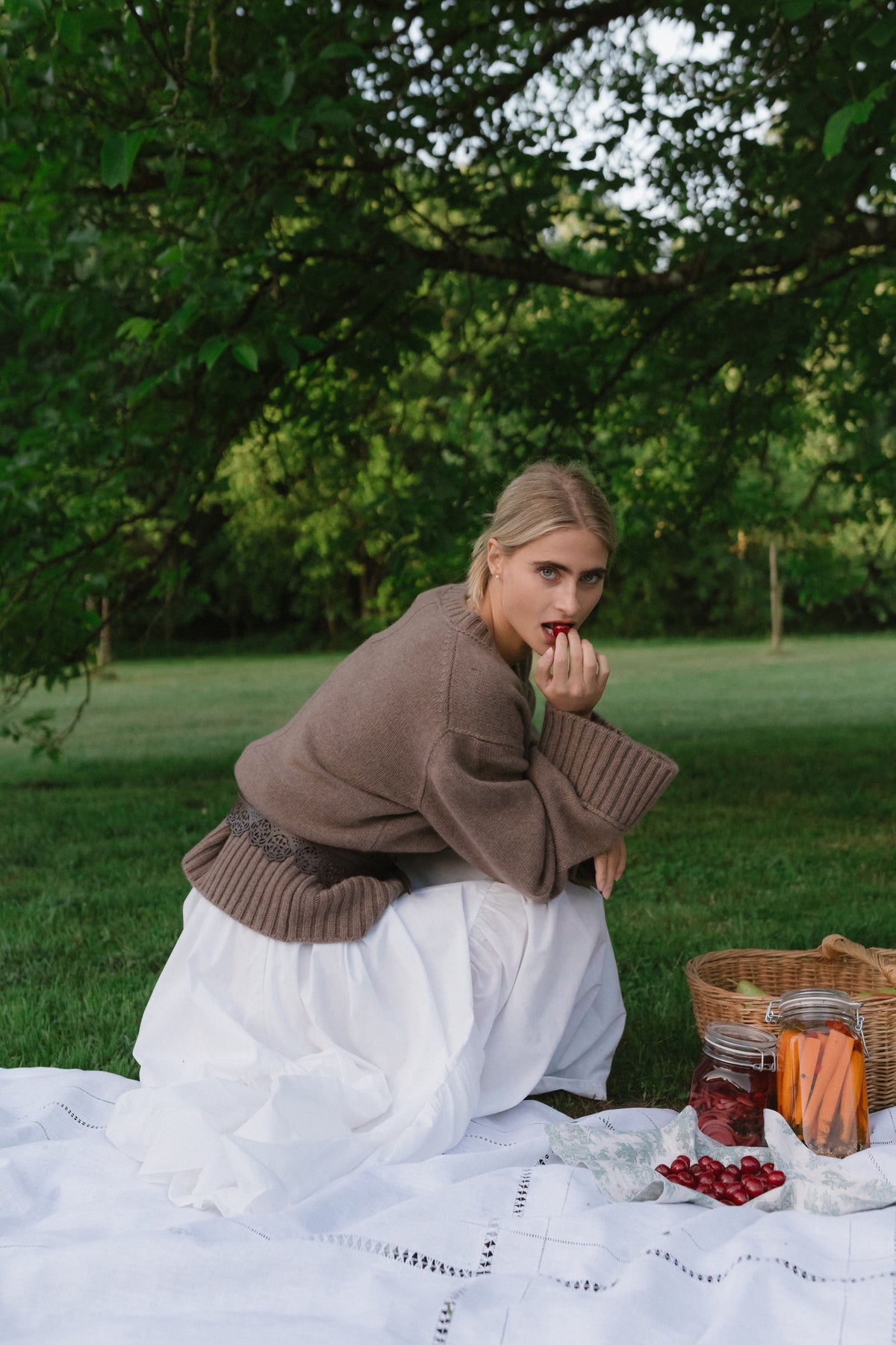 Valerie V-Neck Sweater - soft taupe