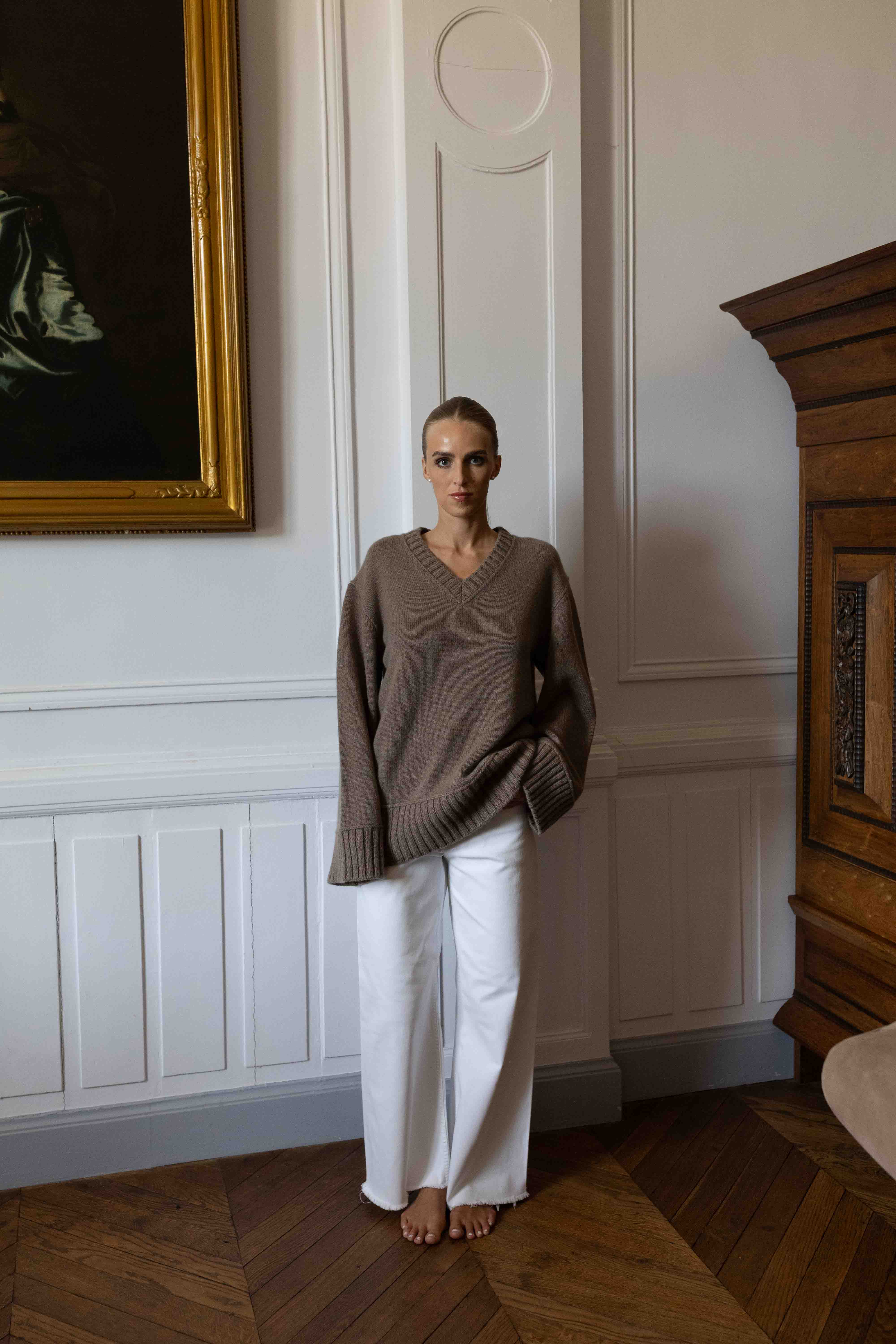 Valerie V-Neck Sweater - soft taupe – Produktbild 1